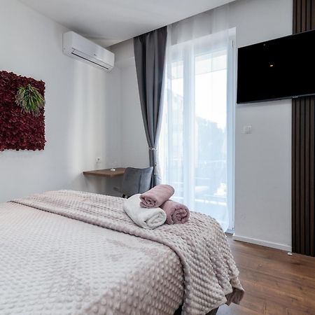 Antares Luxury Rooms Split Exterior photo