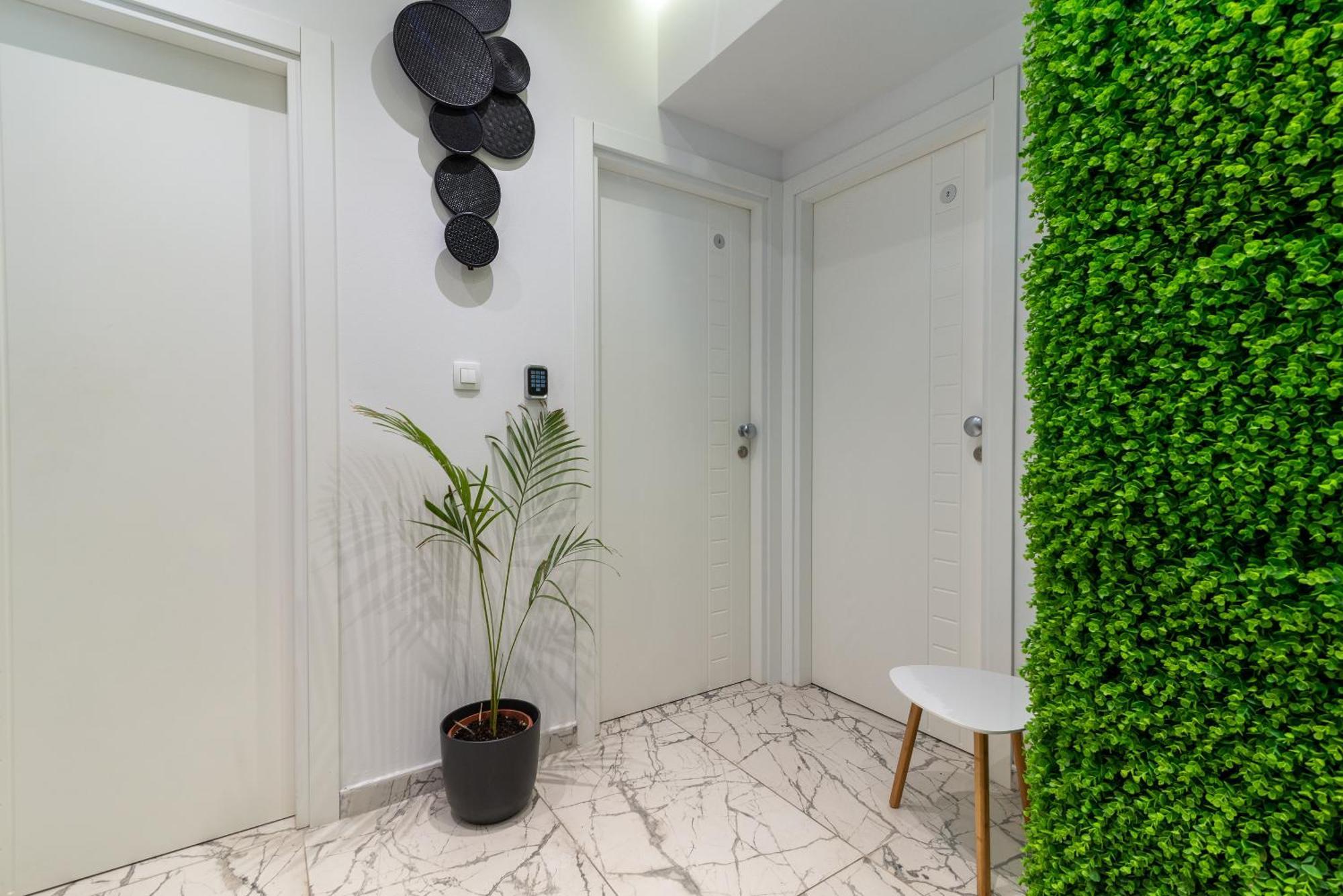 Antares Luxury Rooms Split Exterior photo